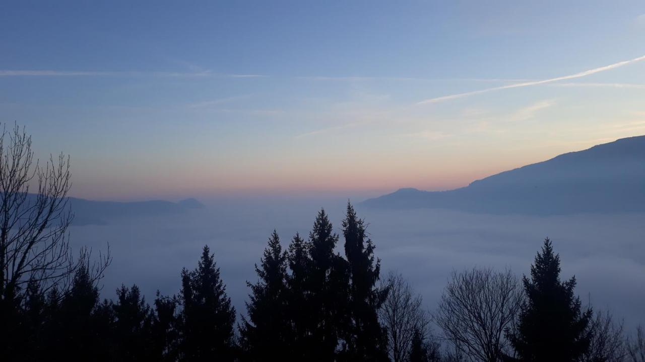 Casa "La Forcella" Villa Brembilla Luaran gambar