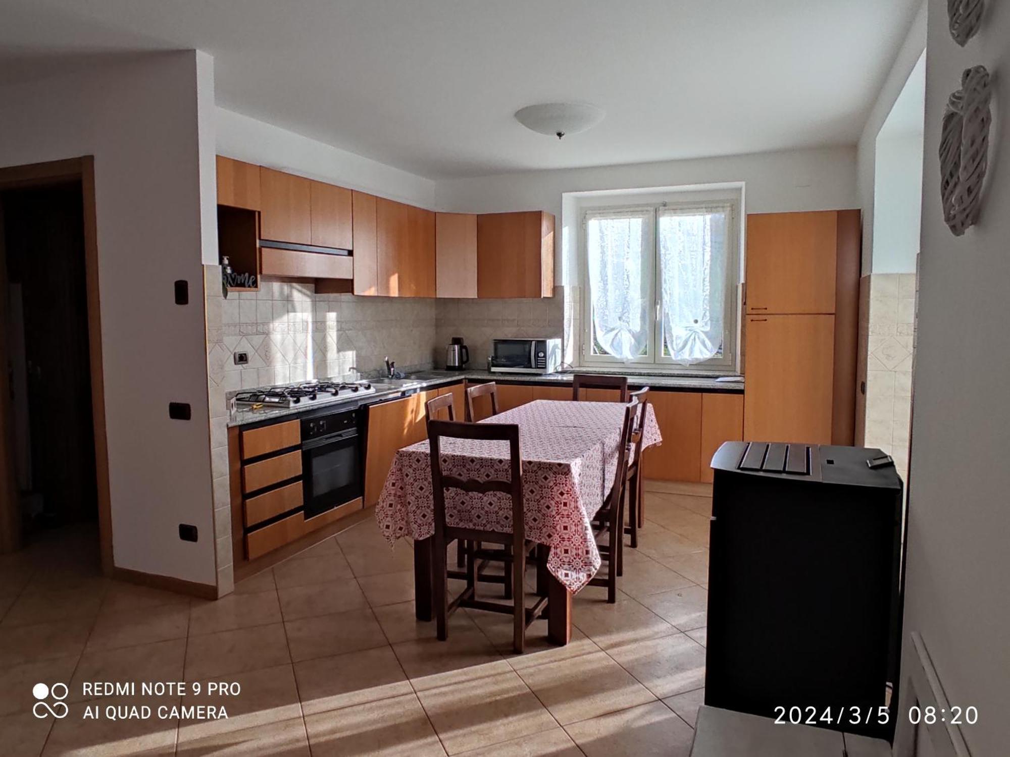 Casa "La Forcella" Villa Brembilla Luaran gambar